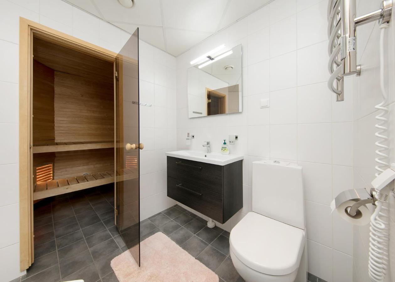 Cozy Lootsi Residence With Sauna And Balcony - Tallinn City Centre エクステリア 写真