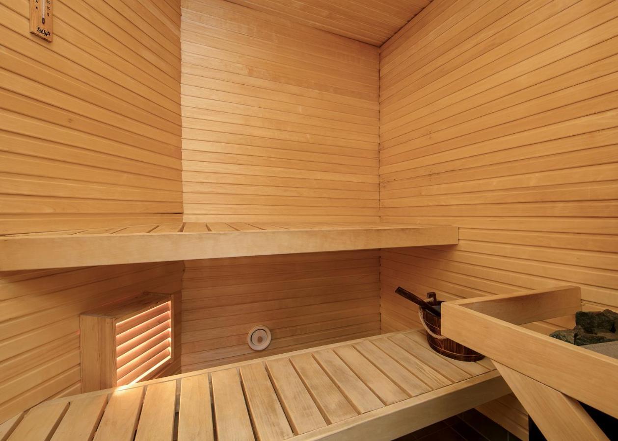 Cozy Lootsi Residence With Sauna And Balcony - Tallinn City Centre エクステリア 写真