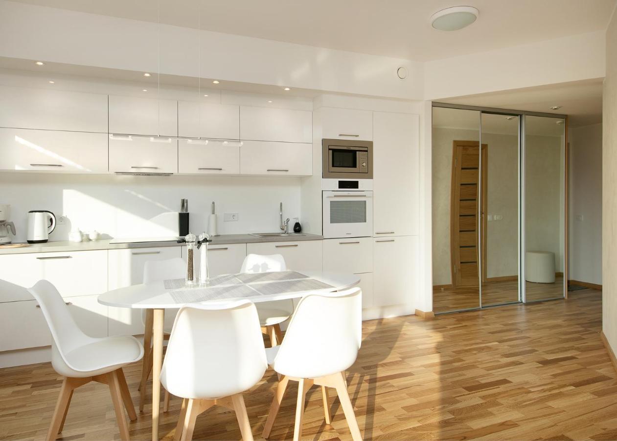 Cozy Lootsi Residence With Sauna And Balcony - Tallinn City Centre エクステリア 写真