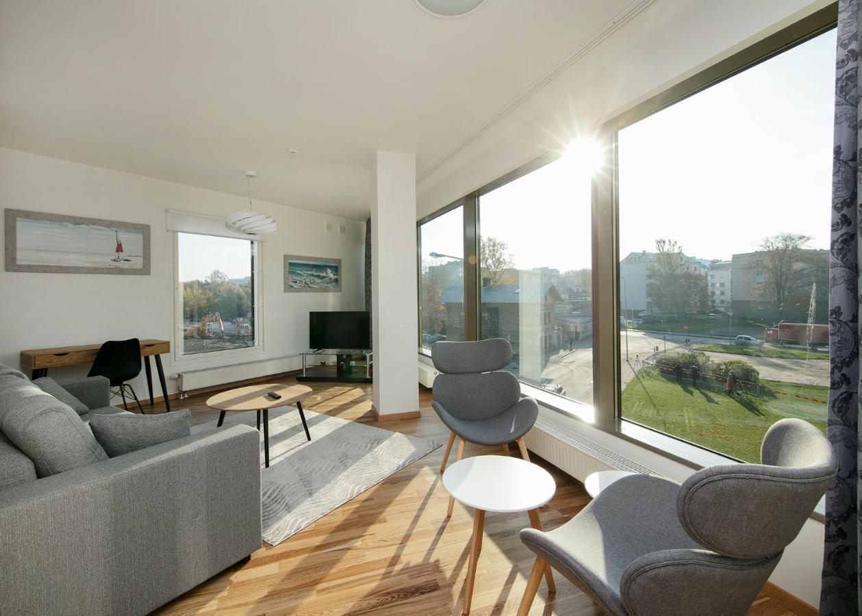Cozy Lootsi Residence With Sauna And Balcony - Tallinn City Centre エクステリア 写真