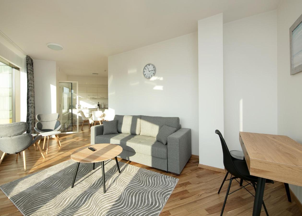 Cozy Lootsi Residence With Sauna And Balcony - Tallinn City Centre エクステリア 写真