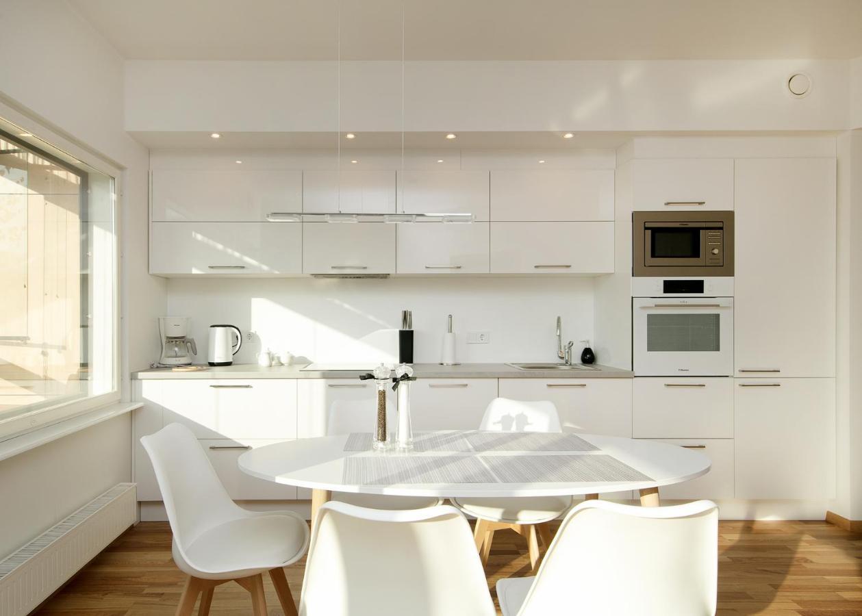 Cozy Lootsi Residence With Sauna And Balcony - Tallinn City Centre エクステリア 写真