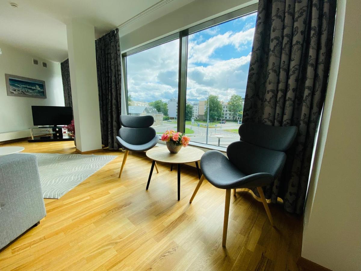 Cozy Lootsi Residence With Sauna And Balcony - Tallinn City Centre エクステリア 写真